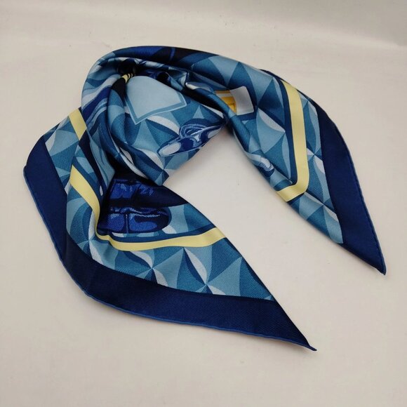 Authentic Hermes Carre 90 Beaute Composee Navy Blue Scarf mn696-121325 - Picture 2 of 9
